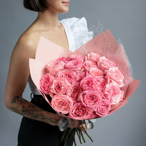 Монобукет из пионовидных роз