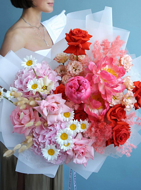 “Pure Love” Signature Bouquet