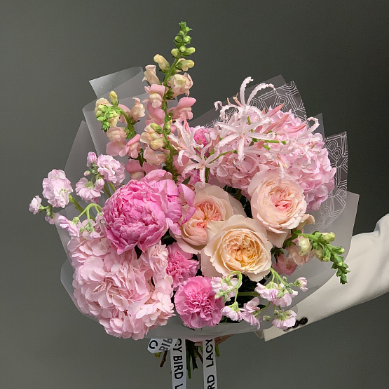 Изящность лепестков 