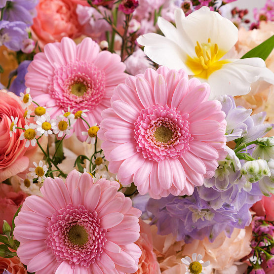 Корзина с цветами «Гармония»