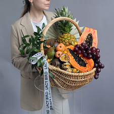 “Heavenly Delight” Fruit Basket