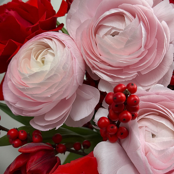 Триобукет «Сила любви»