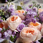 Дуобукет из пионовидных роз «Джульетта» и маттиолы