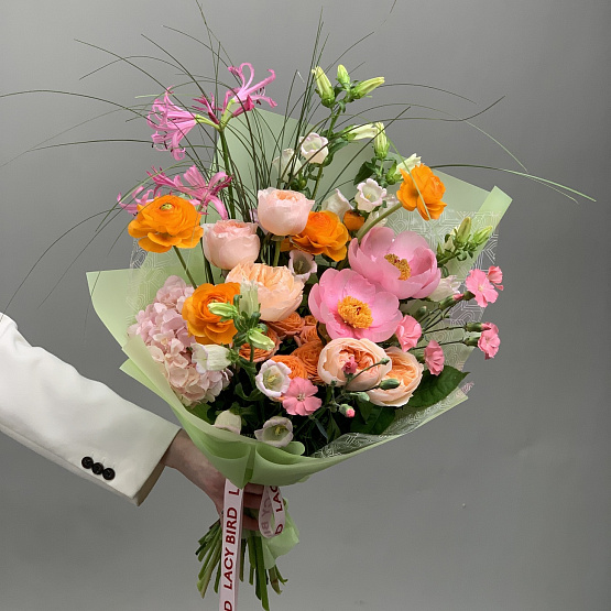 Яркие витражи