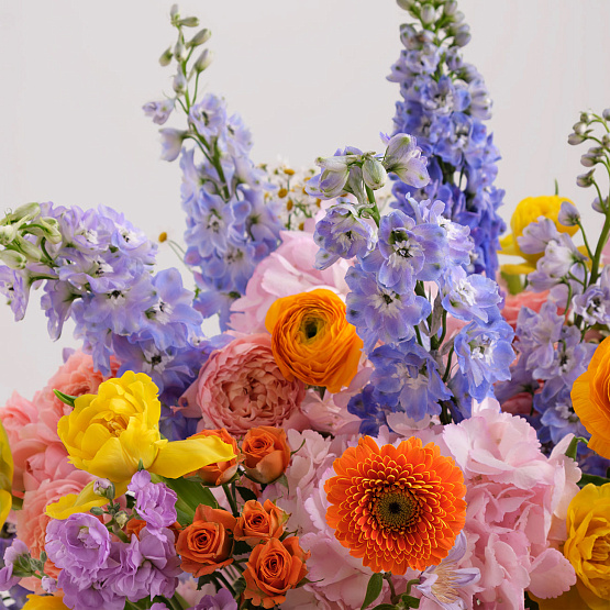 Корзина с цветами «Феерия»