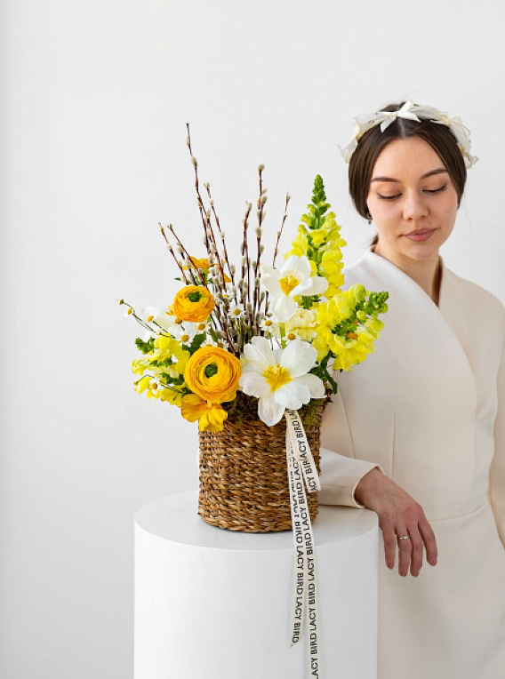 Корзина «Солнце в лепестках»