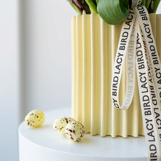 Тюльпаны в вазе