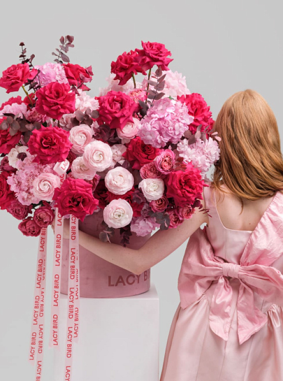 Коробка с цветами «Любовный плен»