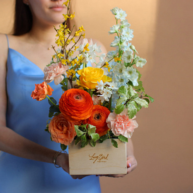 Коробка с цветами «Блики солнца»