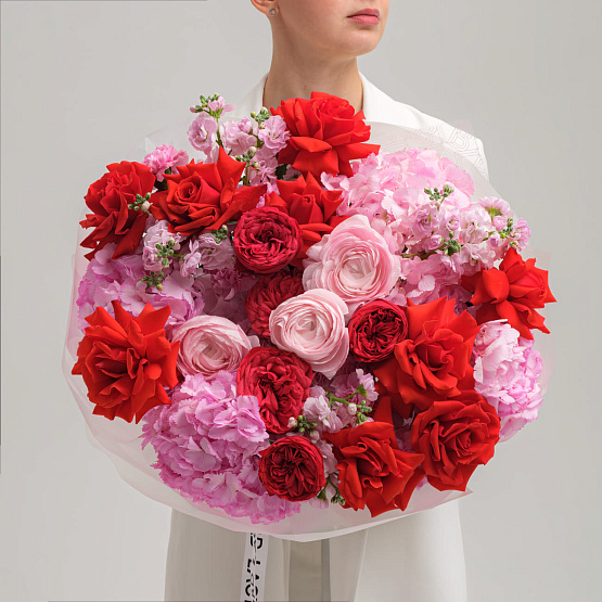 “Sweet Dreams” Signature Bouquet