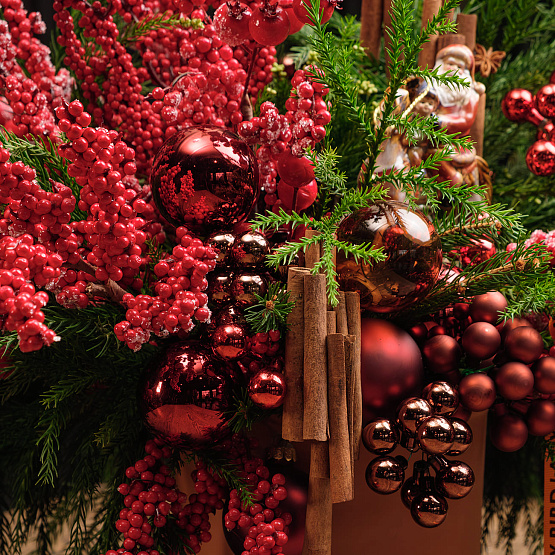 Композиция с корицей «Пряности и сладости»