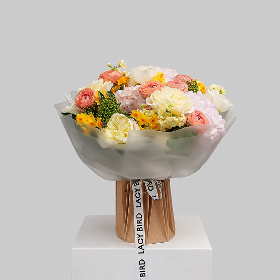 «Весенний шепот» авторский букет