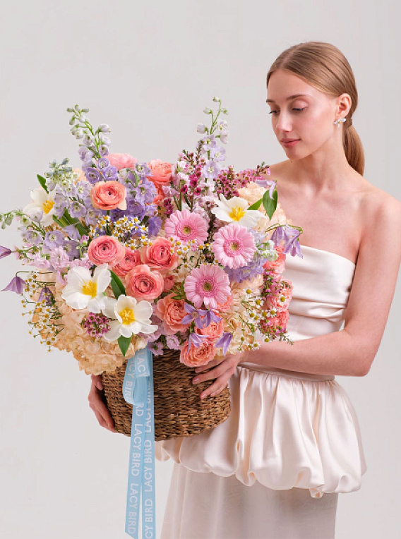 Корзина с цветами «Гармония»