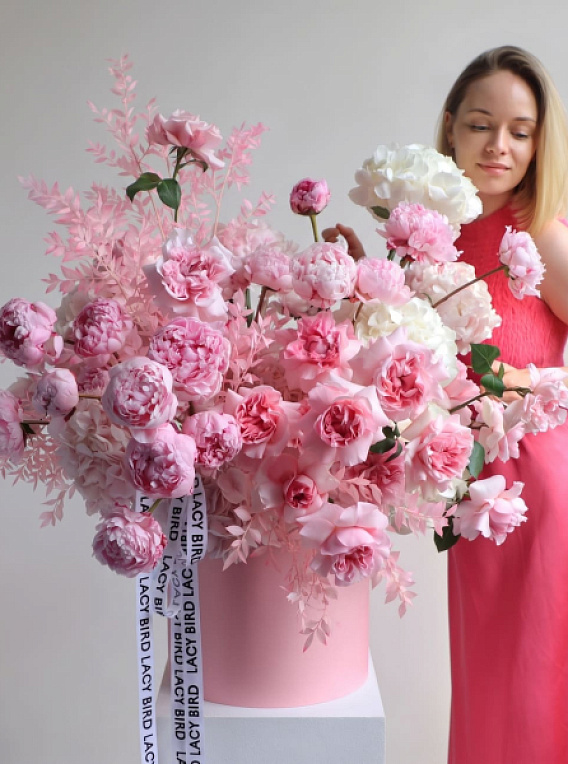 “Barbie's Dream” Flower Box
