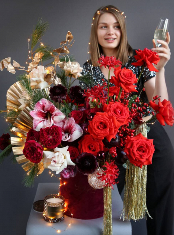 Коробка с цветами «Новогодний переполох»