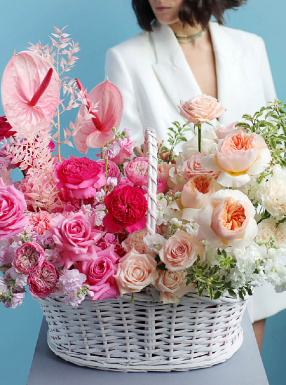 “Blooming Garden” Flower Basket