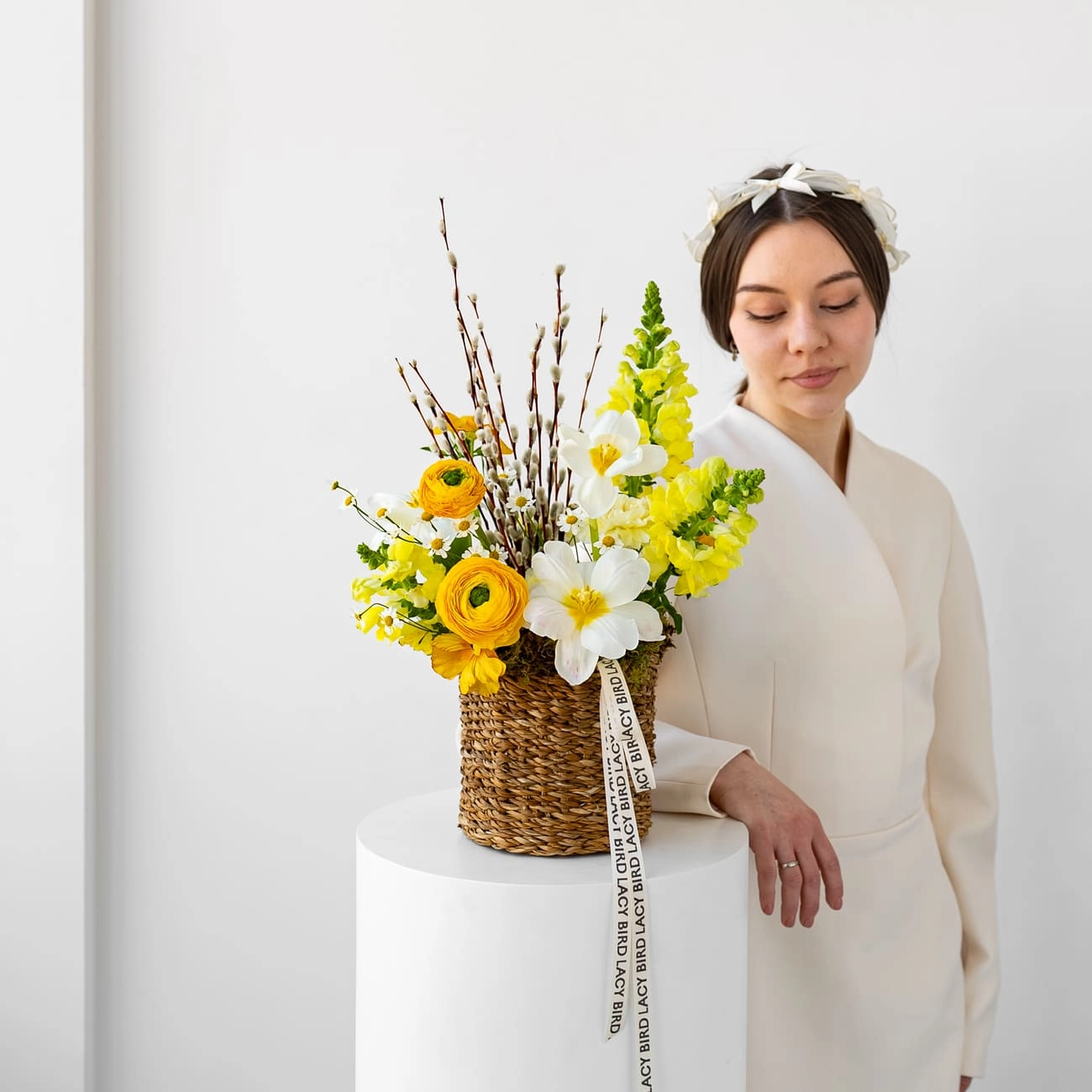 Корзина «Солнце в лепестках»