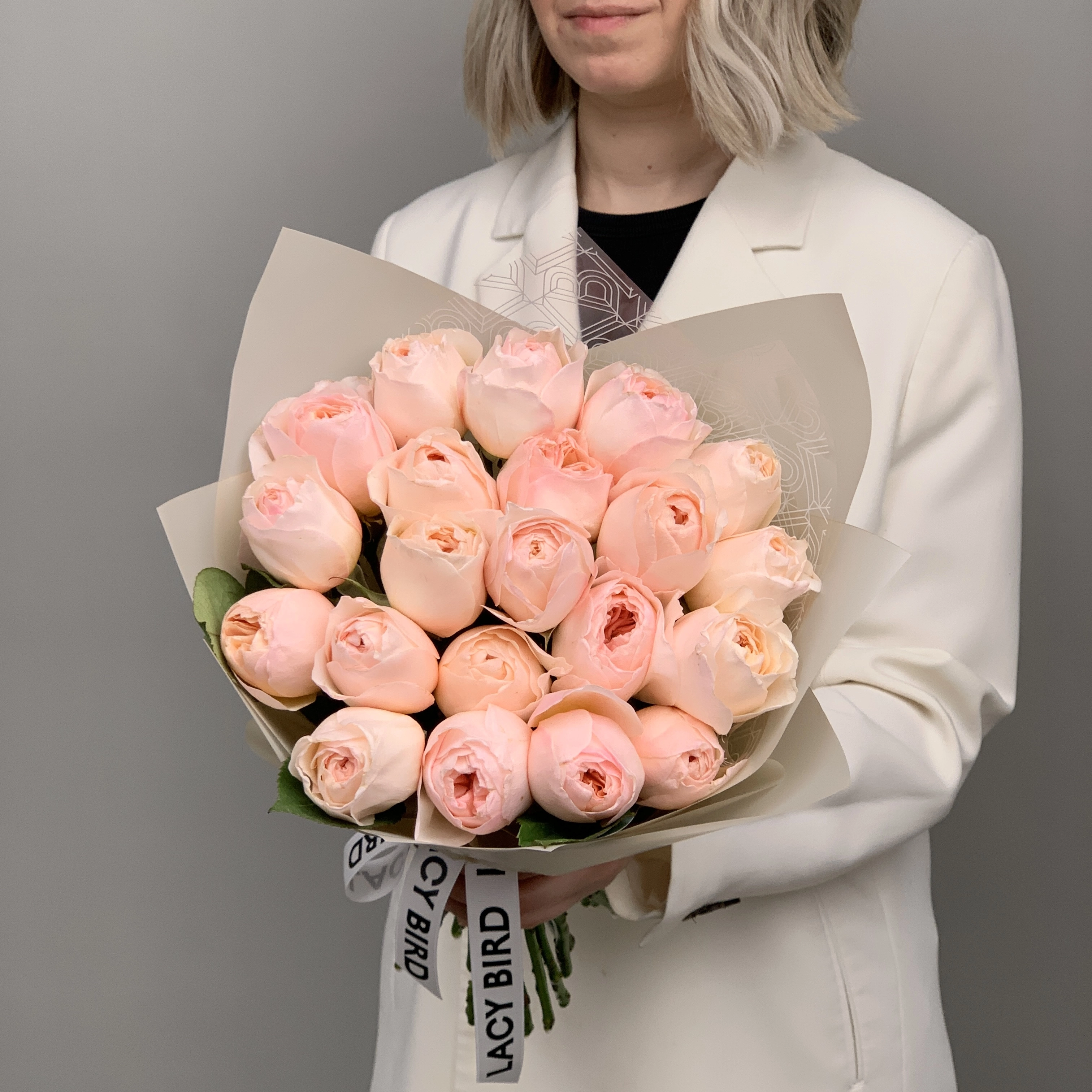 Peony-shaped roses "Juliet" 21 pieces