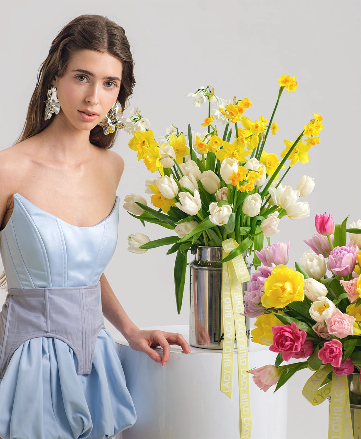 Бидоны с цветами