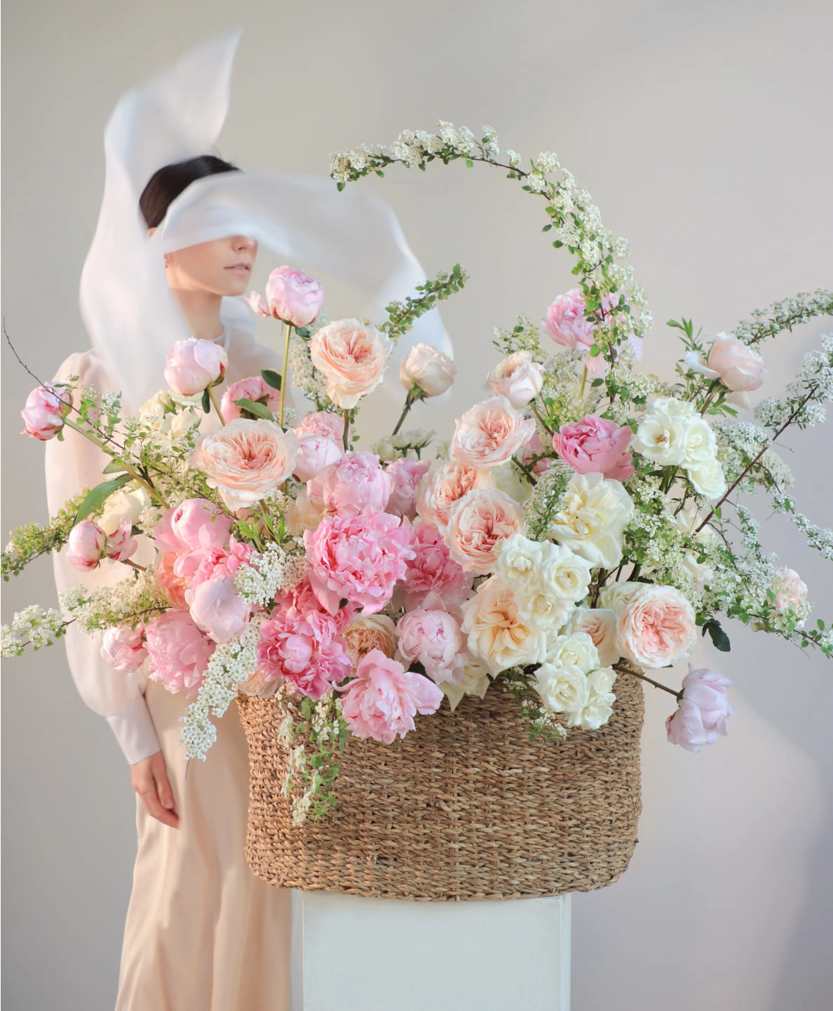 КОРЗИНЫ<br> ЦВЕТОВ