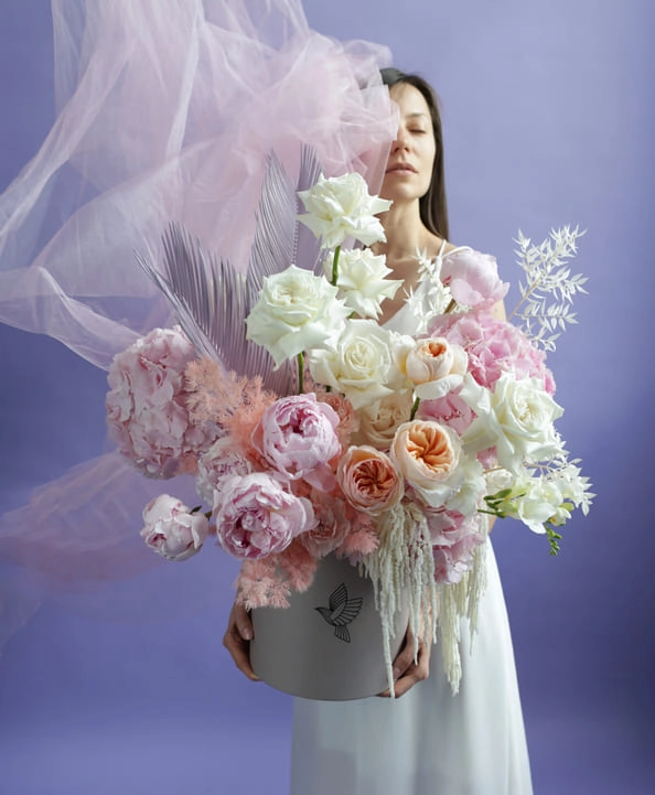 Flower arrangement in a box