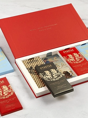 «Счастье» подарочный набор шоколада с пралине